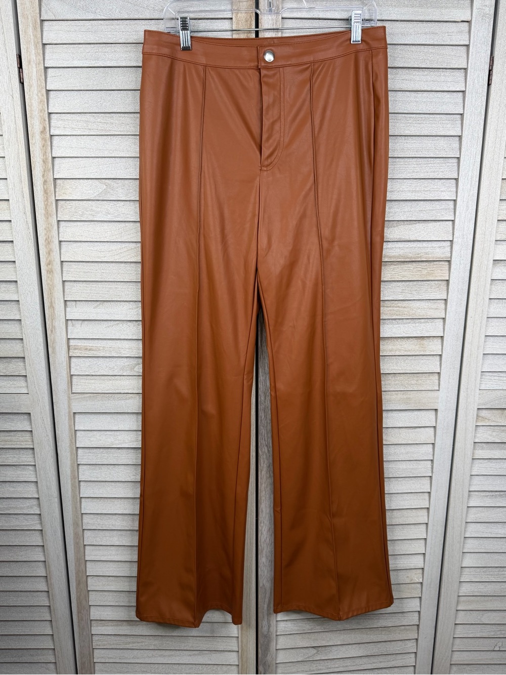 WILD FABLE Women's Caramel Faux Leather Flare Pants High Rise/Center Leg Seam-10